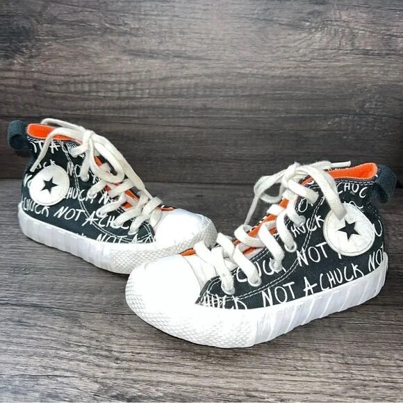 Converse Black Not A Chuck Taylor Hightop Streetwear Sneaker Sz 11 Child Unisex - Picture 1 of 9